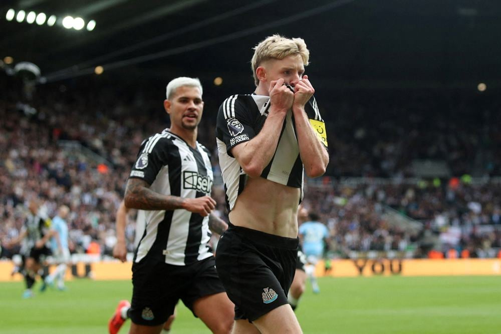 Lolos ke Final Piala Liga Inggris, Gordon Minta Newcastle Tidak Jumawa